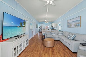 Smart TV, video games