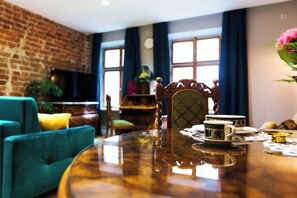 Luxury Royal Apartment | Vardagsrum