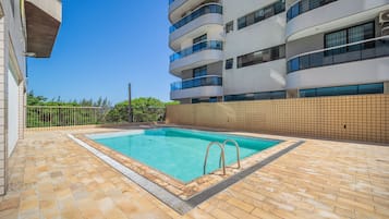 Deluxe Apartment | Pool