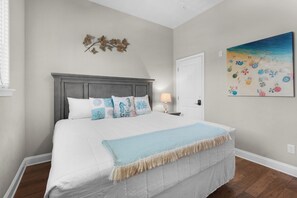 4 Schlafzimmer, Bügeleisen/Bügelbrett, kostenloses WLAN, Bettwäsche