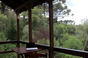 Tempat makan luar
