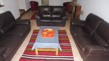 Télévision, lecteur de DVD, médiathÚque, vidéothÚque