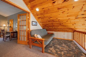 Smart TV, fireplace, DVD player