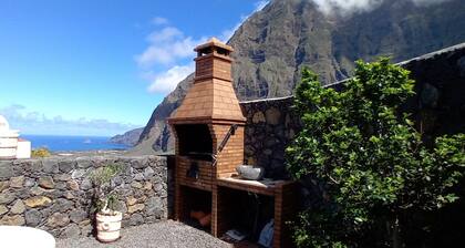 Lopez Aguilar - Mountain Retreat, Terrace & BBQ