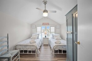 4 bedrooms, Internet