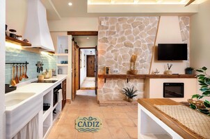 设计公寓 (Exterior / Cadiz) | 私人厨房 | 大冰箱、茶具/咖啡用具  、烤盘、冰柜