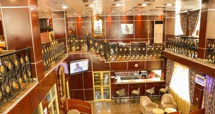 Noubou International Hotel Akwa