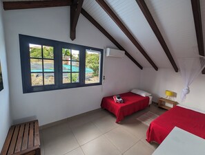 3 bedrooms, in-room safe, desk, iron/ironing board