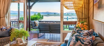 4 TIDES - by First Private Stays