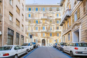 Exterior - VISIT_GENOVA NEW FAMILY APARTMENT, 4 BEDROOMS-Visit_Genova (Genova)