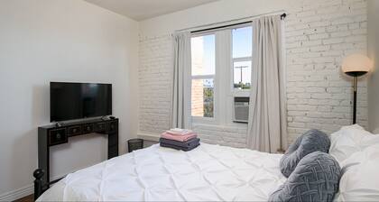 Affordable Queen Studio Near DTLA!