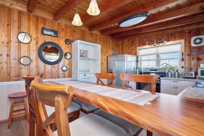 Dining - Look and Sea: Dog-friendly Ocean View Cottage with Pool Table (Oak Island)