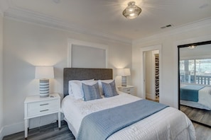 3 habitaciones, tabla de planchar con plancha, cuna de viaje y wifi 