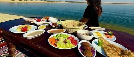 Free daily full breakfast
