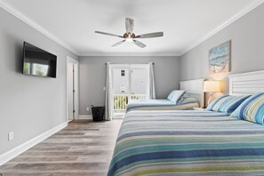 5 bedrooms, travel cot, Internet, bed sheets