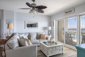 Smart TV - Olde Towne Yacht Club 312, Soundfront Condo in Beaufort, NC! (Beaufort)