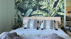 Fer et planche à repasser, Wi-Fi, draps fournis