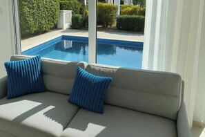 Interior - Too Coool Villa Milos Lifestyle (Protaras)