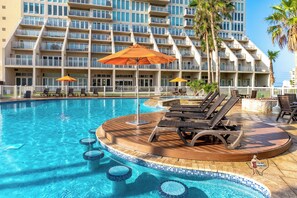 2 outdoor pools - Bahia Mar-Solare Beachfront & Two Pools (South Padre Island)