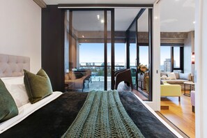 2 chambres, fer et planche à repasser, Wi-Fi, draps fournis