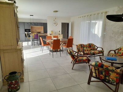 AU FIL DES RÊVES, a modern house ideal for a stay with family or friends!