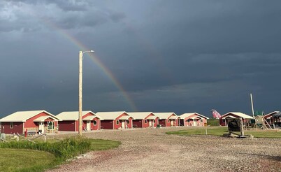 1two bedroom cabins that can be rented for one night or not.
