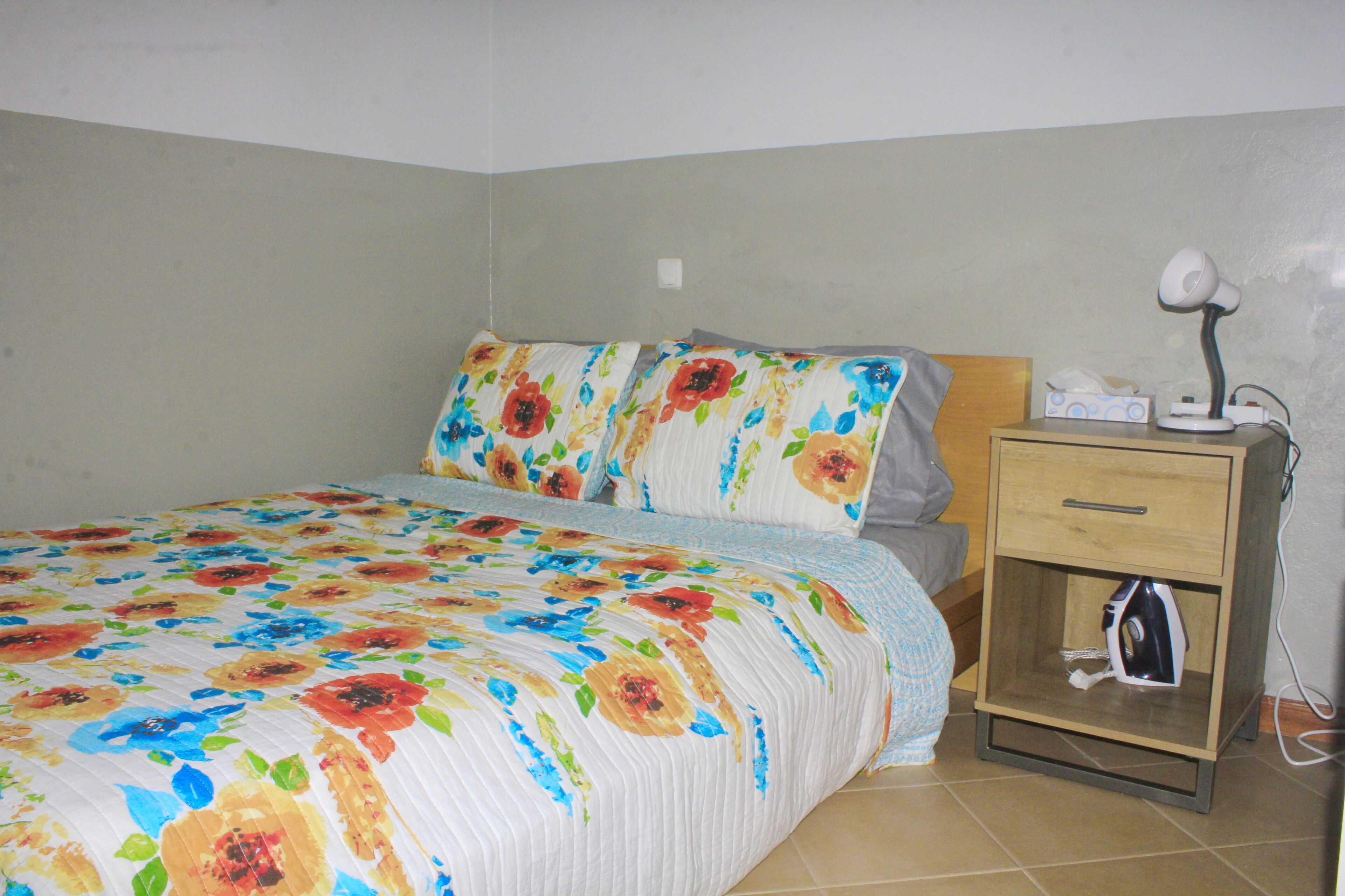 Strykejern/-brett, wi-fi og sengetøy