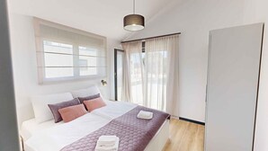Room - Villa with swimming pool, barbecue and billiards (Mihatovici)