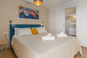 3 bedrooms, WiFi - Villa with pool, sea view (Višnjan)