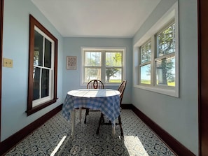 Dining -  5-bedroom Century Farm Cottage on 4 acres (Morgan)