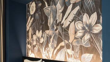 Superior tweepersoonskamer | 1 slaapkamer, een kluis op de kamer, een bureau, gratis wifi