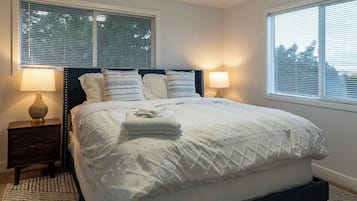 4 bedrooms, iron/ironing board, travel cot, free WiFi