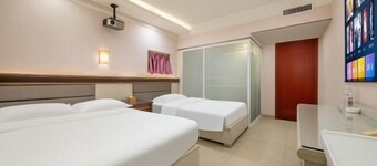 Ejia Express Hotel (Shijiazhuang Ping'an South Street Railway Station East Plaza Branch)