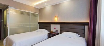 Ejia Express Hotel (Shijiazhuang Ping'an South Street Railway Station East Plaza Branch)