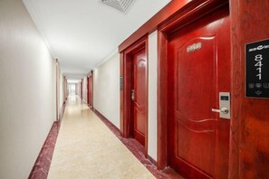 Interior - Ejia Express Hotel (Shijiazhuang Ping'an South Street Railway Station East Plaza Branch) (Shijiazhuang)