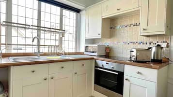 Leilighet – city | Eget kjøkken | Minikjøleskap, mikrobølgeovn, kokeplater og brødrister