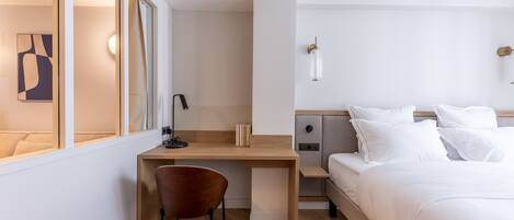 1 chambre, bureau, fer et planche Ă repasser, Wi-Fi