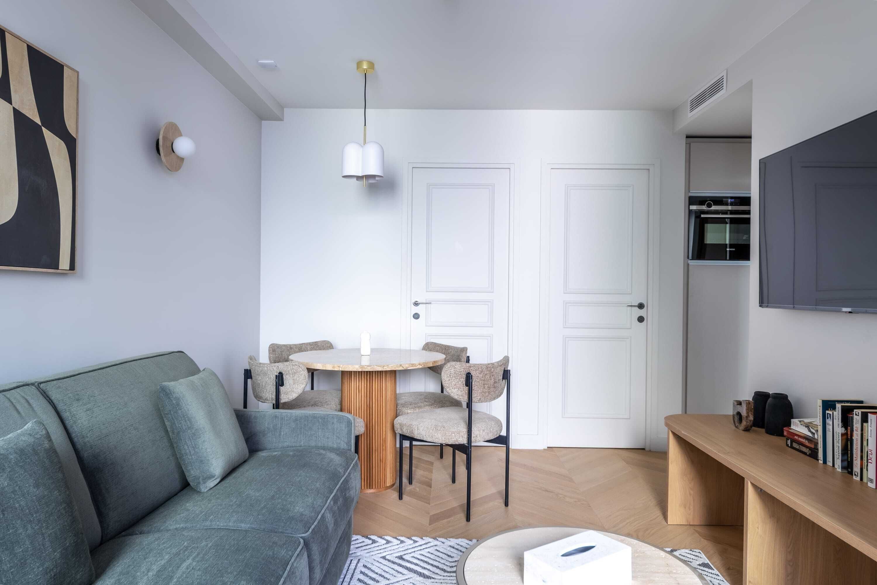 TV, offices
