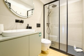 Shower, hair dryer, towels, soap - GuestReady - Golden hour in Matosinhos (Matosinhos)
