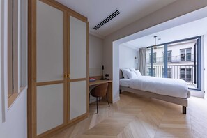 1 chambre, bureau, fer et planche Ă repasser, Wi-Fi