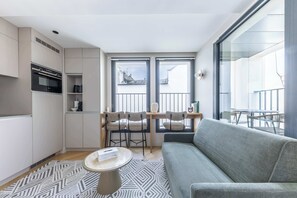 TV, offices