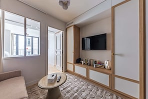 TV, offices