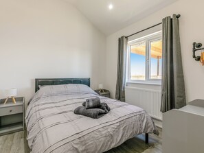 3 soverom, wi-fi (inkludert) og sengetøy