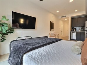 Desk, iron/ironing board, free WiFi, bed sheets