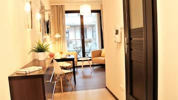 Tabla de planchar con plancha y wifi gratis