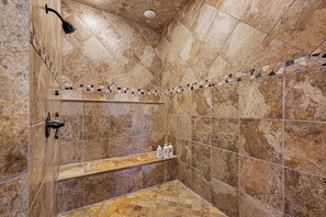 Shower, soap, toilet paper - Mins to Golf & Ocean City! Sleeps 16 w. Game Room! (Berlin)