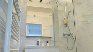 Hair dryer, towels