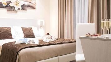 Deluxe-Zimmer | Schreibtisch, schallisolierte Zimmer, kostenloses WLAN