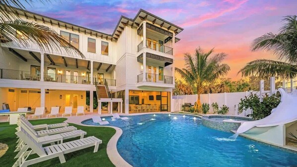 Outdoor pool, a heated pool