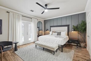 5 bedrooms, iron/ironing board, travel crib, free WiFi